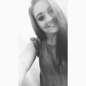 Meet your Posher, Alexis